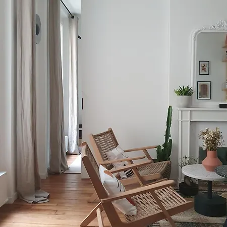 Fait Par Un Archi Proche Le Marais * Paříž